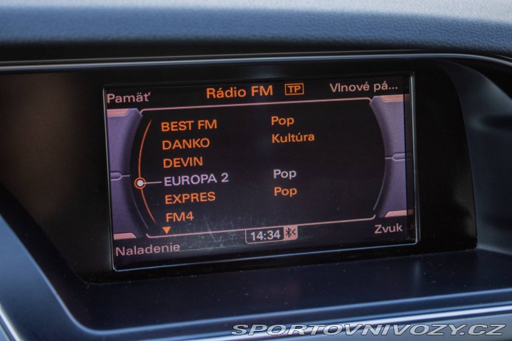 Audi A5 2.0 TSI AT8 / AJ NA SPLÁ 2012