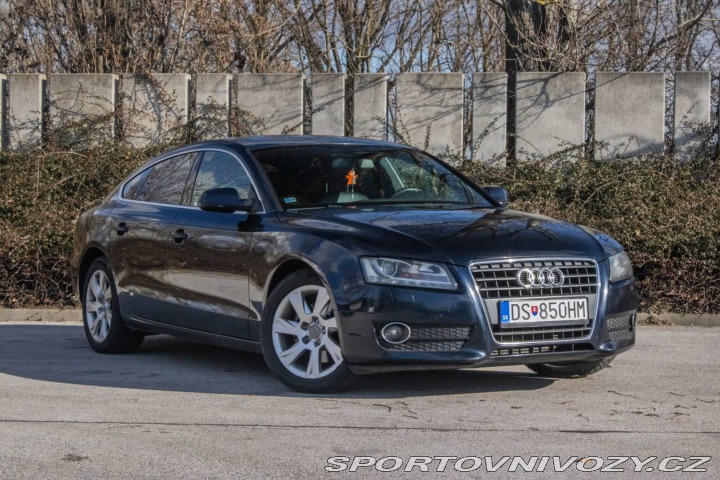 Audi A5 2.0 TSI AT8 / AJ NA SPLÁ 2012