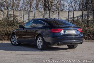 Audi A5 2.0 TSI AT8 / AJ NA SPLÁ 2012
