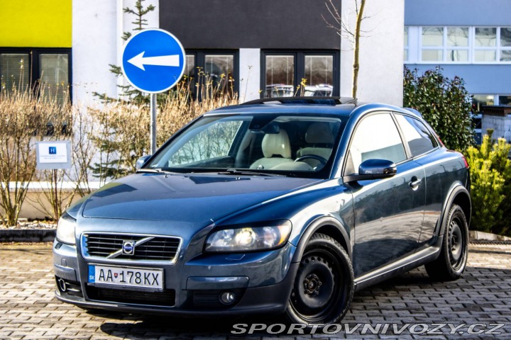 Volvo C30 2.4 D5 AT5 Geartronic 12 2007