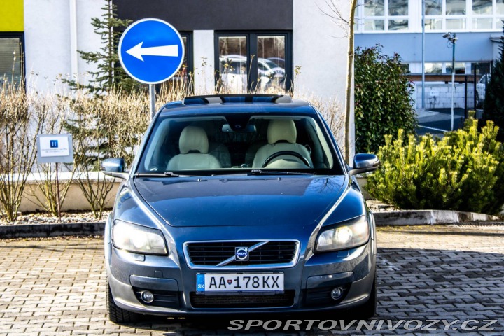 Volvo C30 2.4 D5 AT5 Geartronic 12 2007
