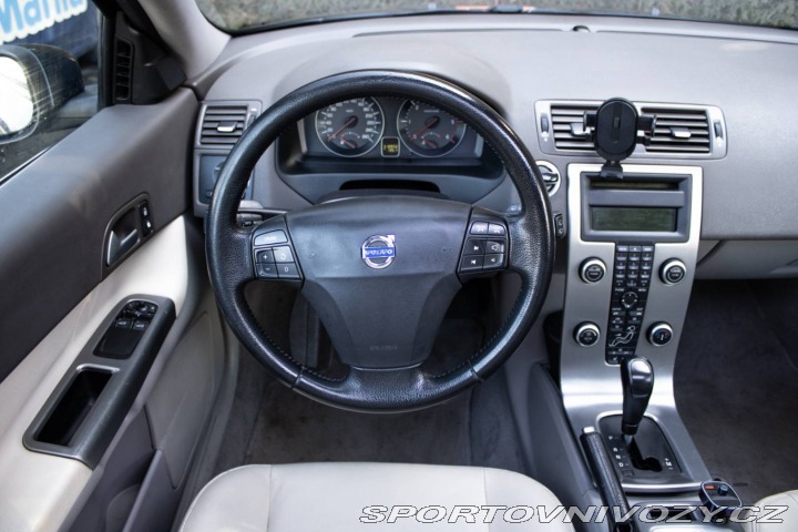 Volvo C30 2.4 D5 AT5 Geartronic 12 2007