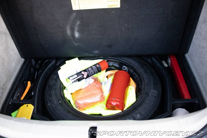 Volvo C30 2.4 D5 AT5 Geartronic 12 2007