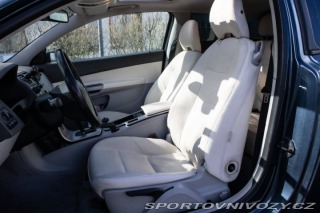 Volvo C30 2.4 D5 AT5 Geartronic 12 2007