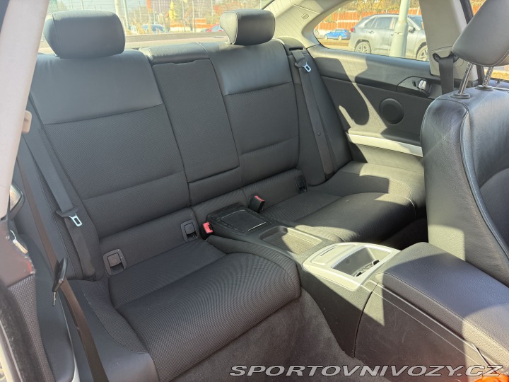 BMW 3 325i e92 coupe 2006