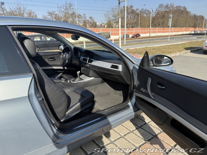 BMW 3 325i e92 coupe 2006