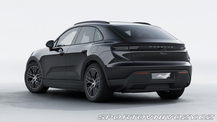 Porsche Macan  2026