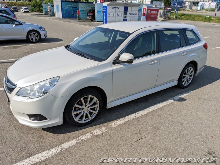 Subaru Legacy Kombi 2012
