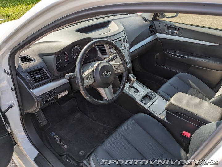 Subaru Legacy Kombi 2012