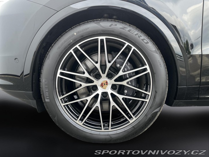 Porsche Cayenne E-Hybrid Coupe 2025