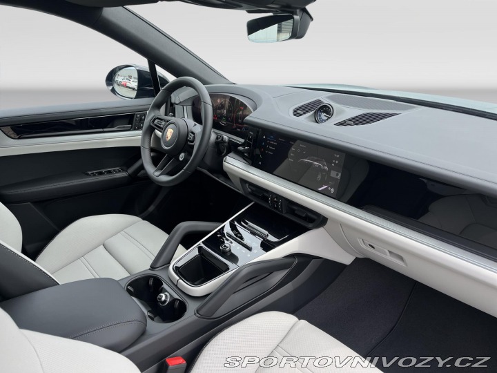 Porsche Cayenne E-Hybrid Coupe 2025