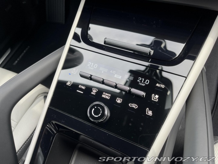 Porsche Cayenne E-Hybrid Coupe 2025