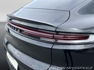 Porsche Cayenne E-Hybrid Coupe 2025