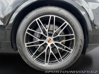 Porsche Cayenne E-Hybrid Coupe 2025