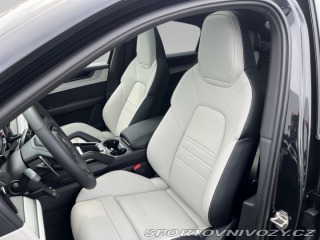 Porsche Cayenne E-Hybrid Coupe 2025