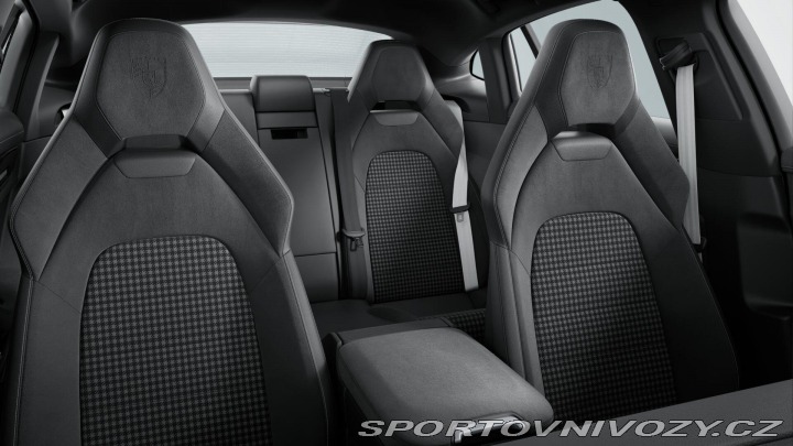 Porsche Panamera 2025