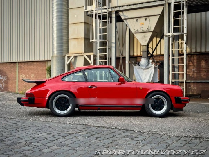 Porsche 911 Carrera 3.2 G-Model 1985