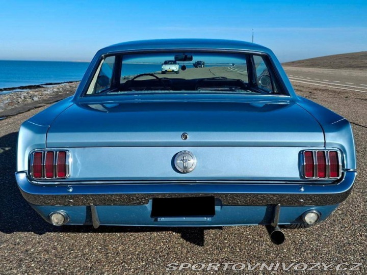 Ford Mustang Coupe 4.7 V8 C-code 1966