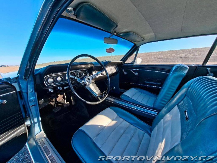 Ford Mustang Coupe 4.7 V8 C-code 1966