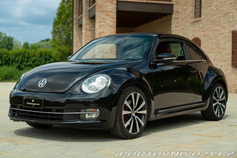 Volkswagen New Beetle 2.0 TSI DSG Sport