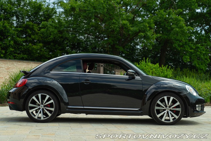 Volkswagen New Beetle 2.0 TSI DSG Sport 2012