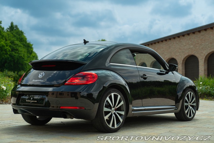 Volkswagen New Beetle 2.0 TSI DSG Sport 2012