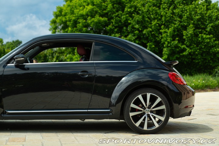 Volkswagen New Beetle 2.0 TSI DSG Sport 2012