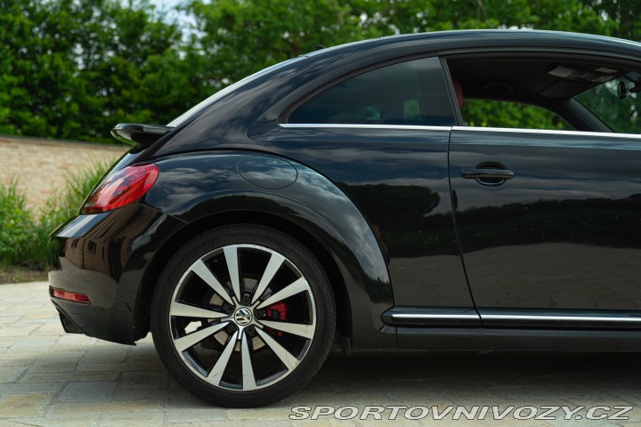 Volkswagen New Beetle 2.0 TSI DSG Sport 2012
