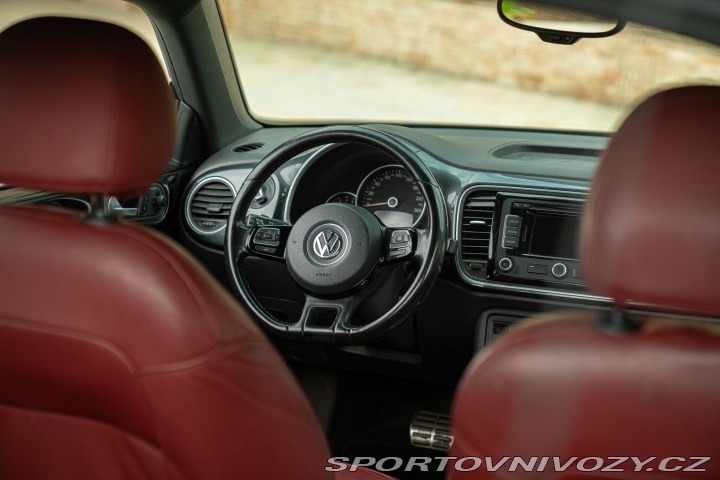 Volkswagen New Beetle 2.0 TSI DSG Sport 2012