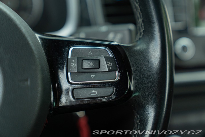 Volkswagen New Beetle 2.0 TSI DSG Sport 2012