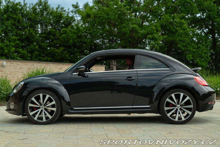 Volkswagen New Beetle 2.0 TSI DSG Sport 2012