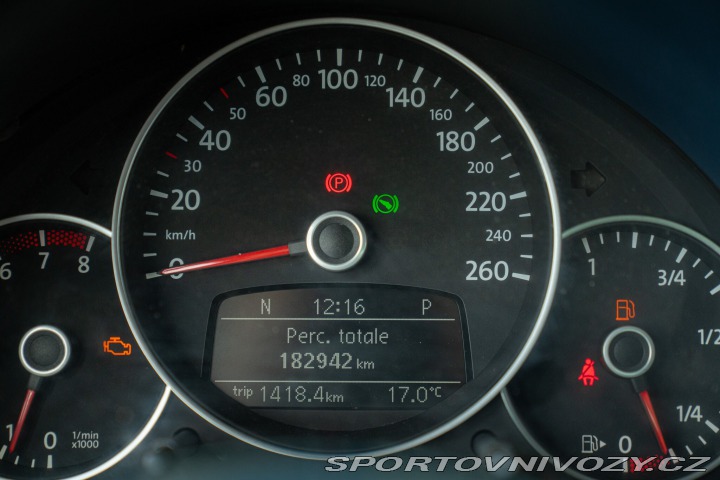 Volkswagen New Beetle 2.0 TSI DSG Sport 2012