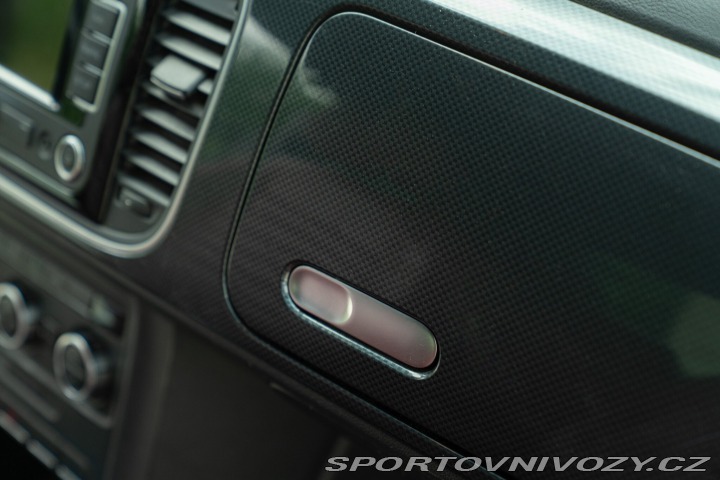 Volkswagen New Beetle 2.0 TSI DSG Sport 2012