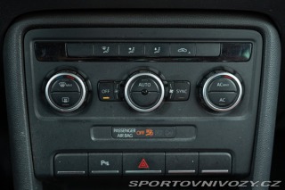 Volkswagen New Beetle 2.0 TSI DSG Sport 2012