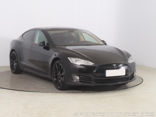 Tesla Model S 85
