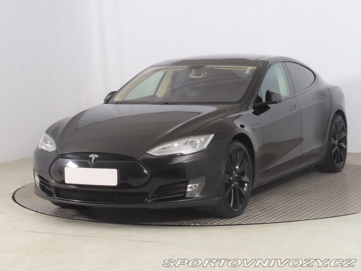 Tesla Model S 85 2014