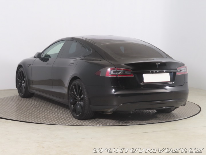 Tesla Model S 85 2014