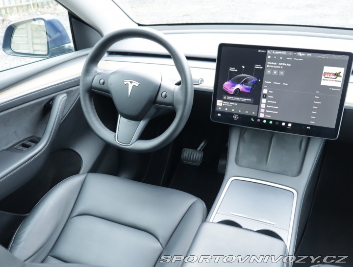 Tesla Model Y Long Range AWD 75kWh 2021