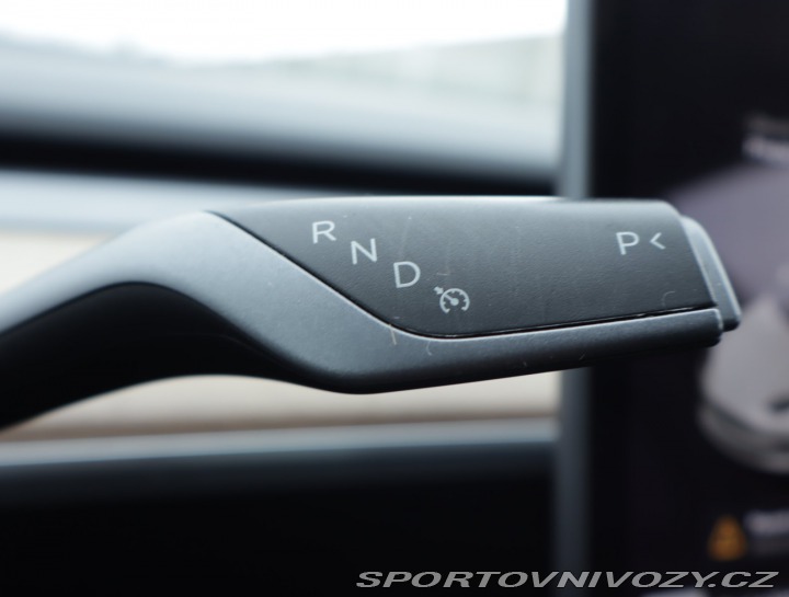 Tesla Model 3 Std Range Plus 52kWh 2020