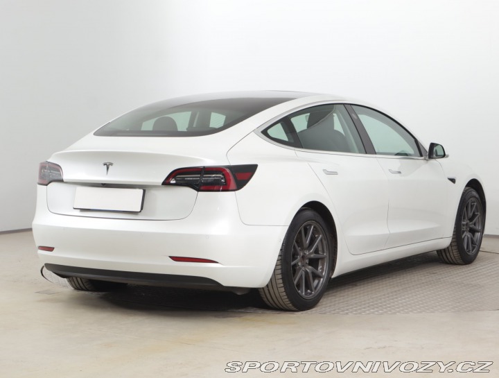 Tesla Model 3 Std Range Plus 52kWh 2020