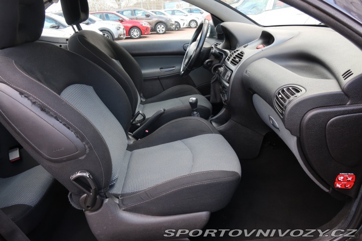 Peugeot 206 1.6 16V 2005