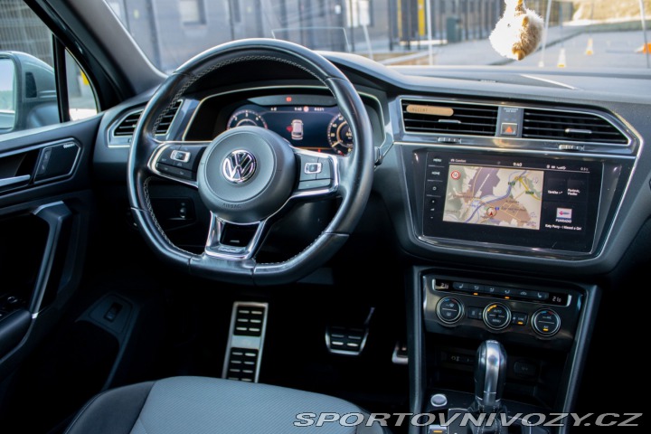 Volkswagen Ostatní modely Tiguan  2.0 R-LINE  4MOTION / AJ 2017