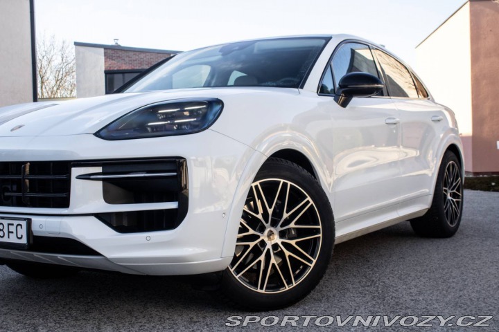 Porsche Cayenne Coupé Black Edition 3.0 2025