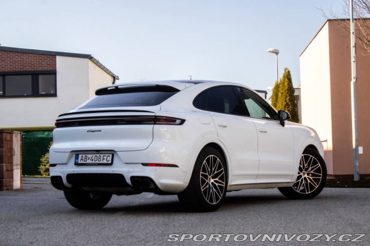 Porsche Cayenne Coupé Black Edition 3.0 2025
