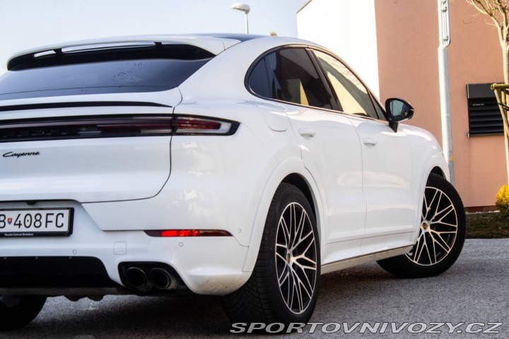 Porsche Cayenne Coupé Black Edition 3.0 2025