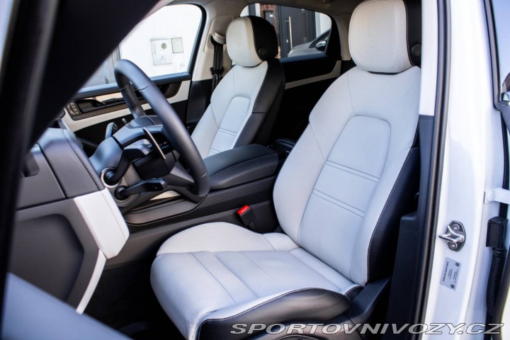 Porsche Cayenne Coupé Black Edition 3.0 2025