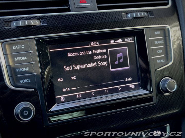 Volkswagen Golf GTI 2.0 TSI 162kW Manuál 2014