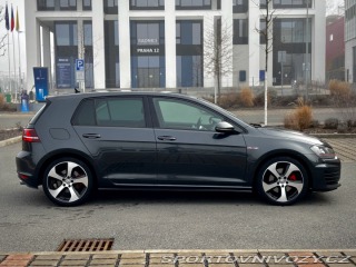 Volkswagen Golf GTI 2.0 TSI 162kW Manuál 2014