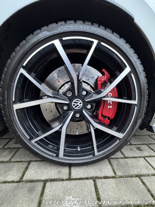 Volkswagen Golf 8 GTI Clubsport 45 záruka 2022