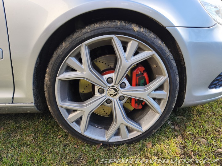 Škoda Octavia RS  2012